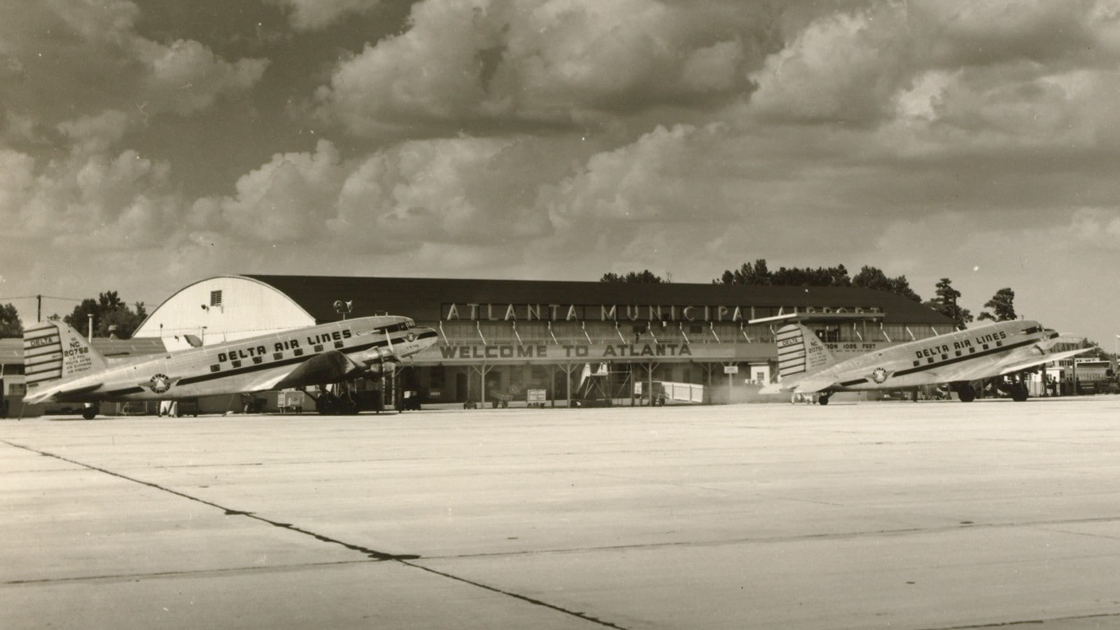 Delta Air Lines | Atlanta in 50 Objects | Exhibitions | Atlanta History